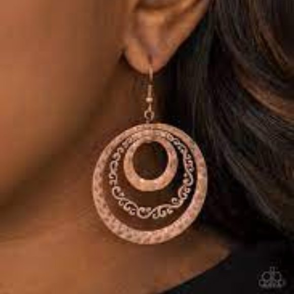 Paparazzi - Picture 12 of 14